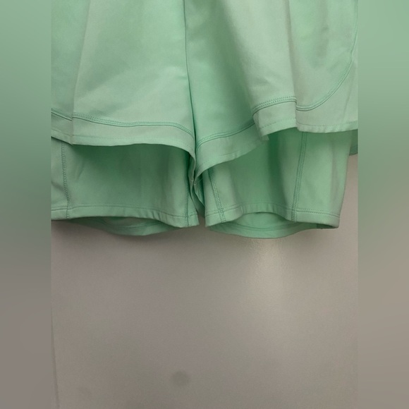 NWT CALIA by Carrie Underwood 2 in 1 Ruched Running Shorts Size Small - Picture 7 of 8